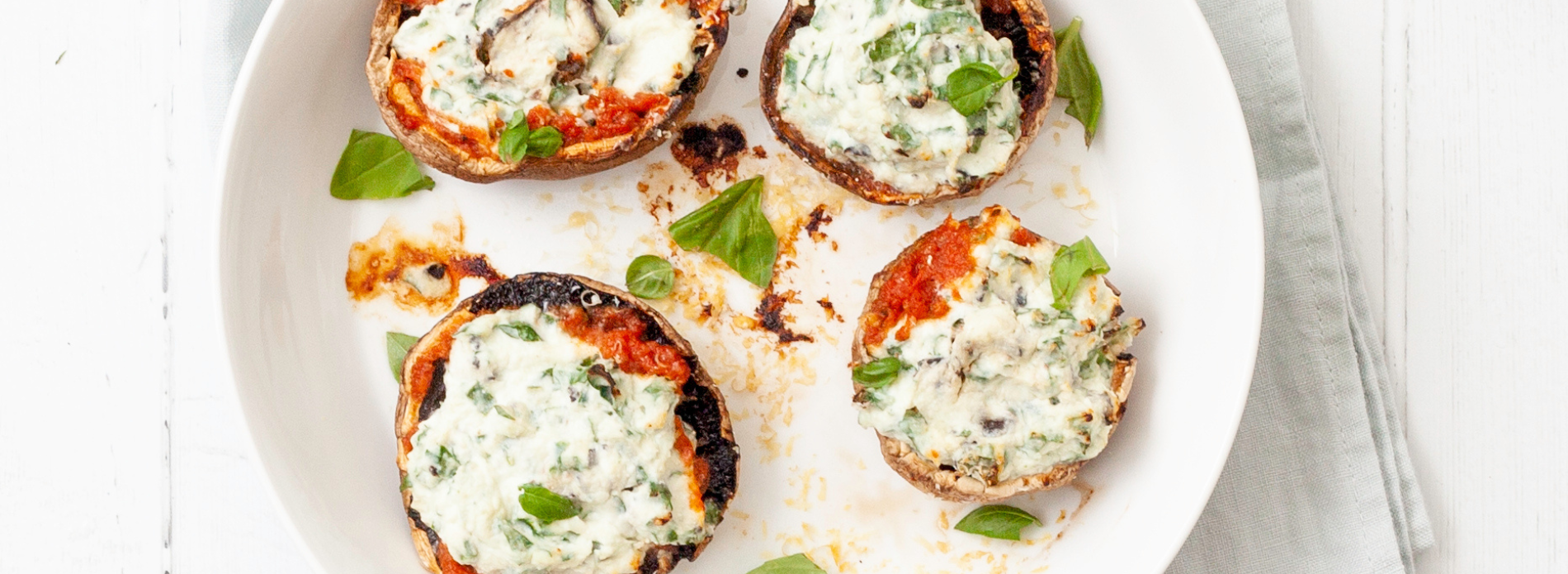 Portobello mushrooms.png
